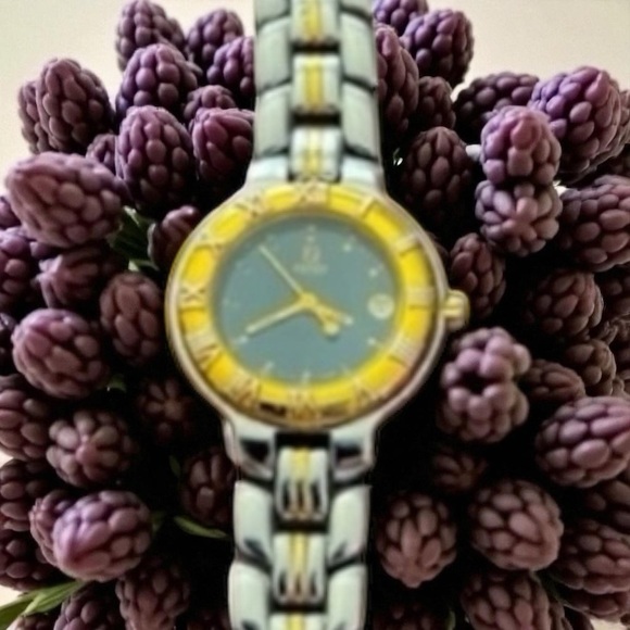 Fendi vintage beautiful watch - Picture 2 of 4